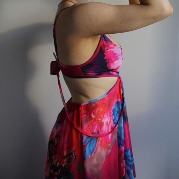 Flowy Sheer High-Low Dress (XL) - Picture 4 of 4